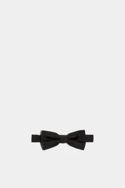 D2 Classic Bow Tie
