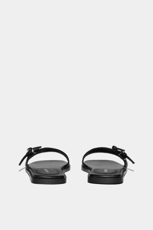 D2 Statement Sandals