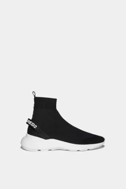 Fly Sneakers