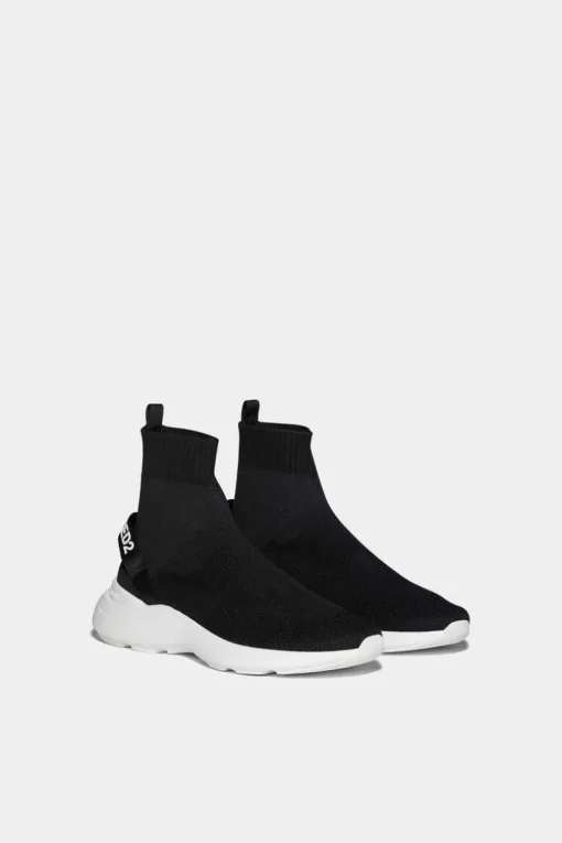 Fly Sneakers
