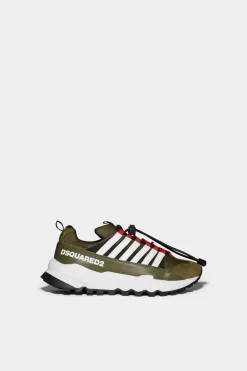 Free Sneakers