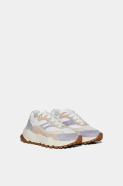 Free Sneakers