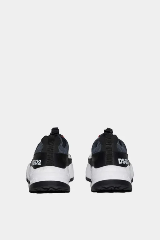 Free Sneakers