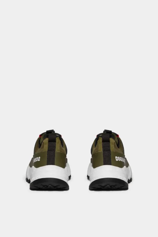 Free Sneakers