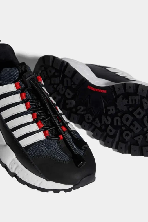 Free Sneakers