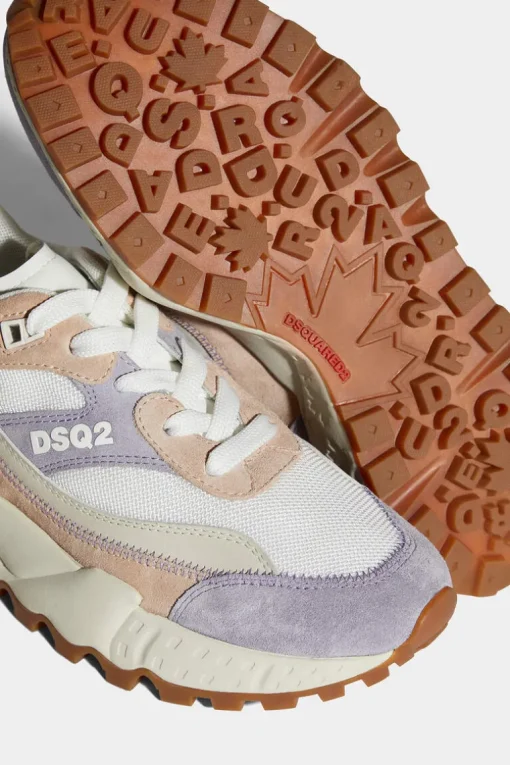 Free Sneakers