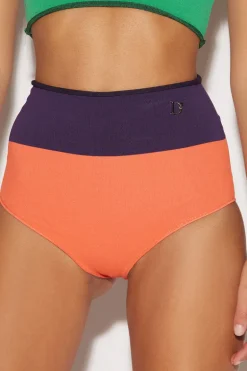Hot Pants