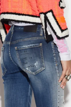 Medium Stapled Clean Wash Jennifer Jeans