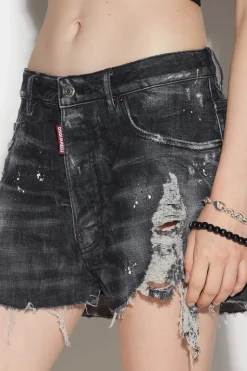 Raw Cut Baggy Shorts